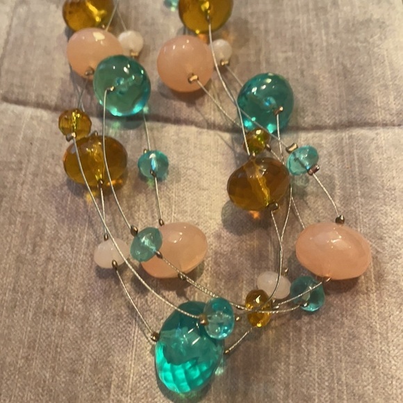 FLOATING Beads Necklace - Picture 1 of 7